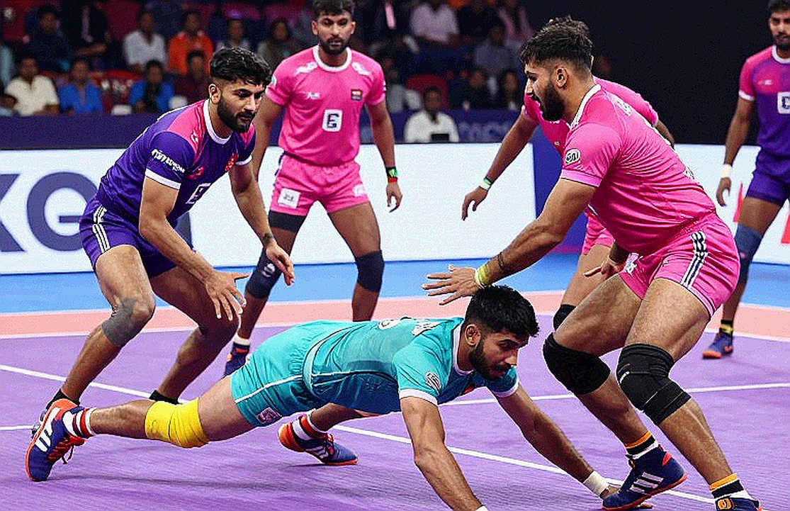 নিলামের দাম বাড়ছে, স্কোরবোর্ড চুপ: কাবাড্ডির যে সংখ্যাটা কেউ পড়ে না